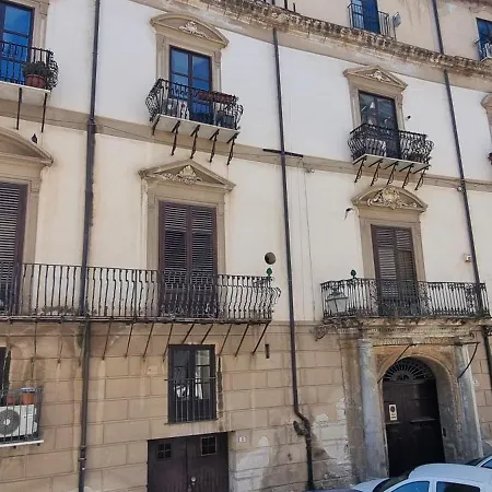 Le Antiche Porte Apartmán Palermo